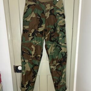 Men's Woodland Camo BDU style Cargo Pants